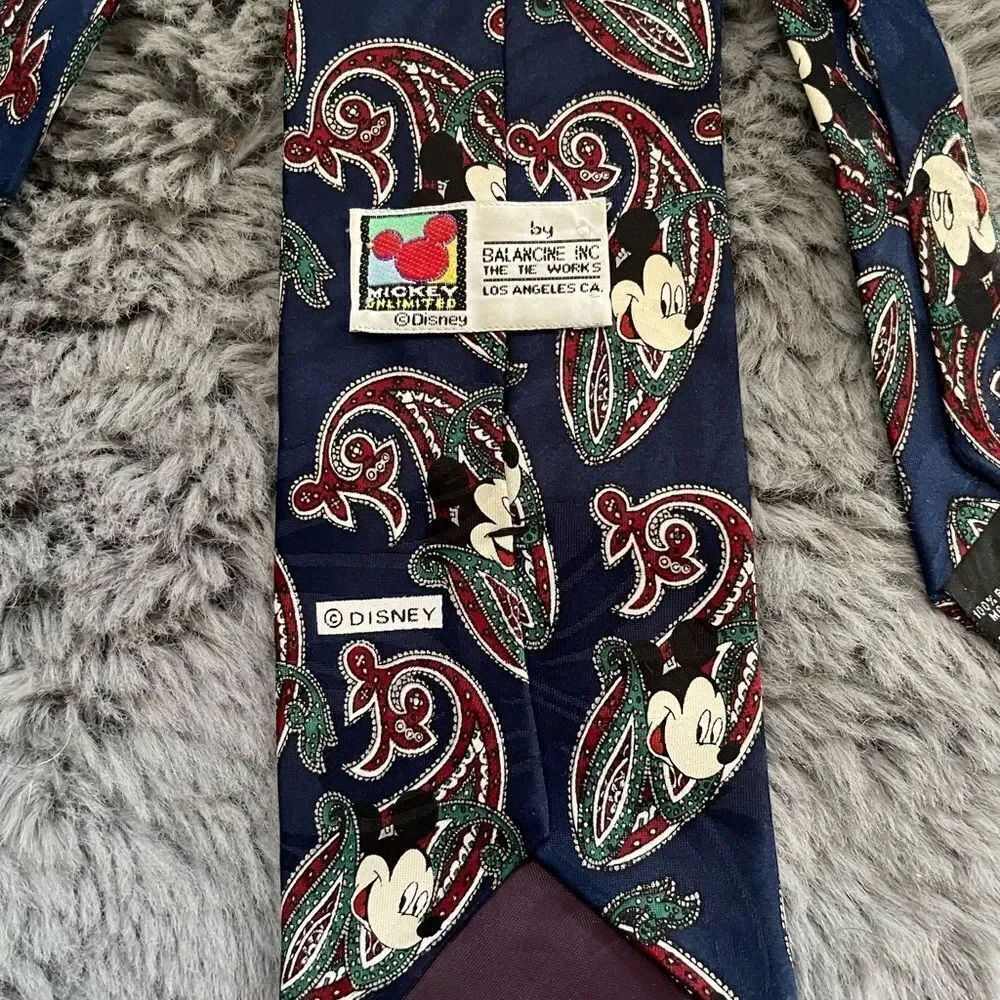 ‎Vintage Mickey Mouse paisley tie